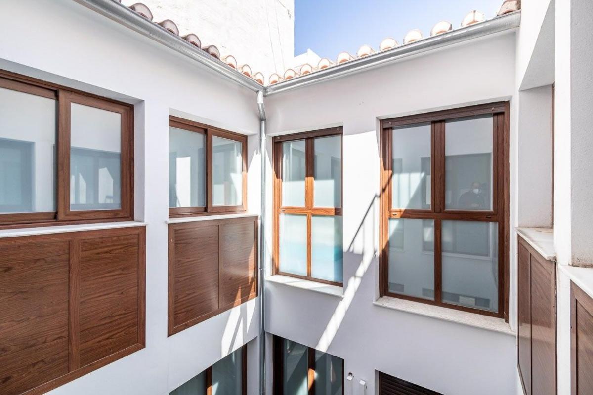 Grace Apartments - 3 Bedroom City Centre Гранада Екстериор снимка