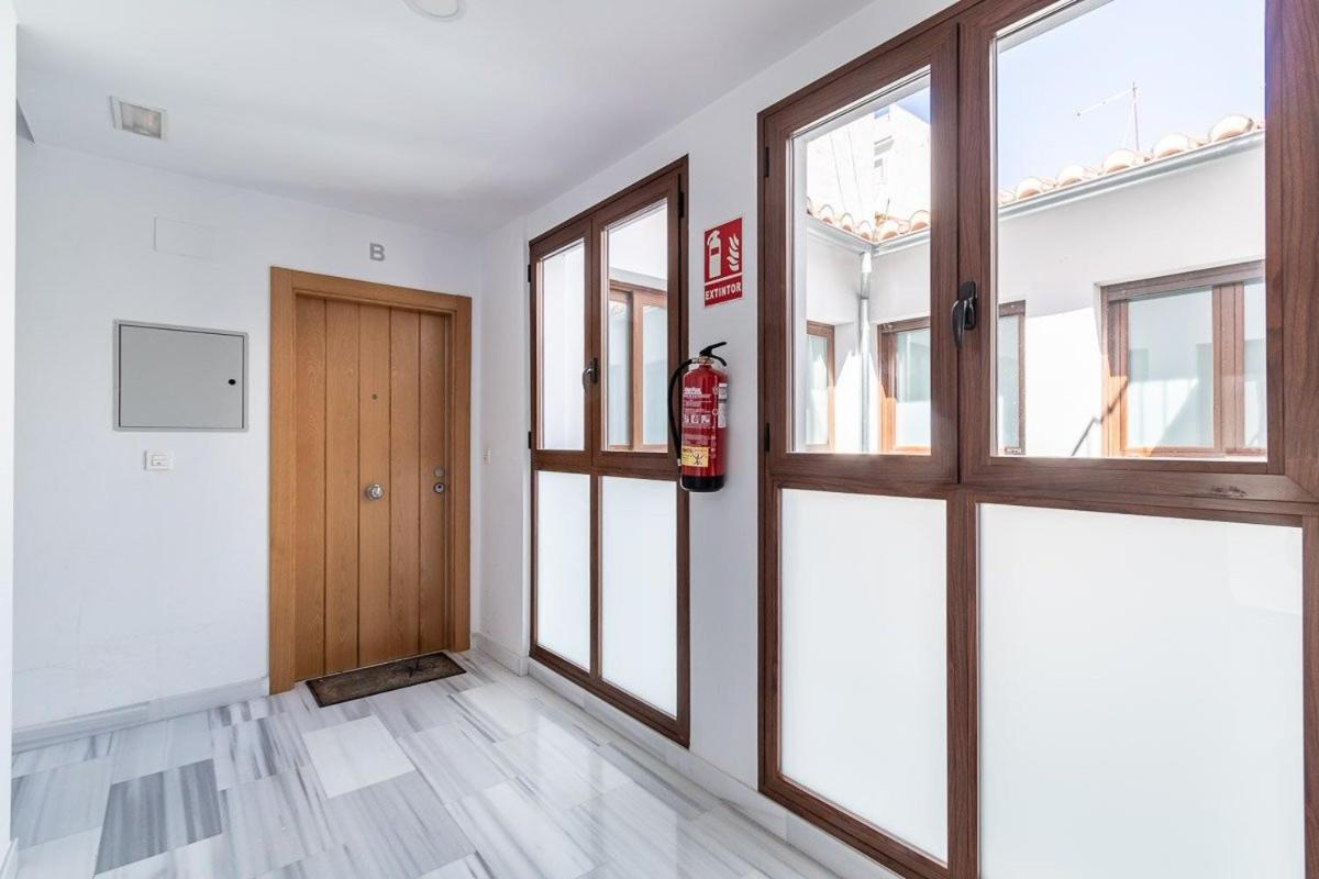 Grace Apartments - 3 Bedroom City Centre Гранада Екстериор снимка